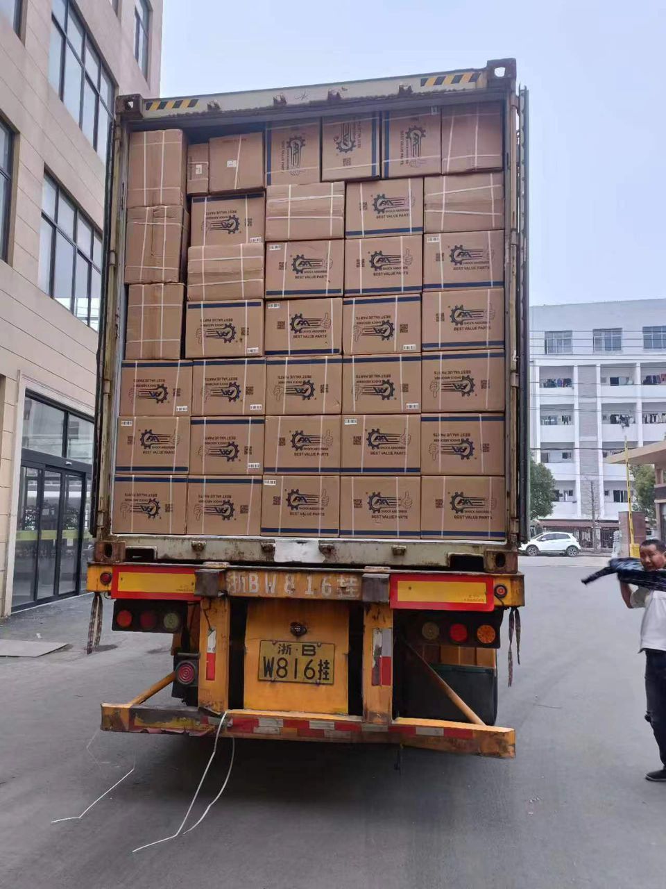 Big container 67 CBM of shocks absorbers sent to our agent in Saudi ...